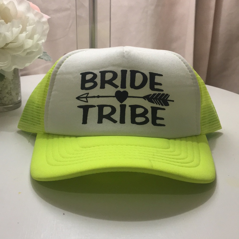 🌵“BRIDE TRIBE” trucker hat🌵